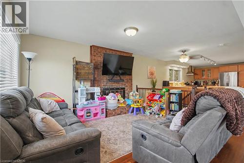 241 Guelph Avenue, Cambridge, ON - Indoor Photo Showing Living Room With Fireplace