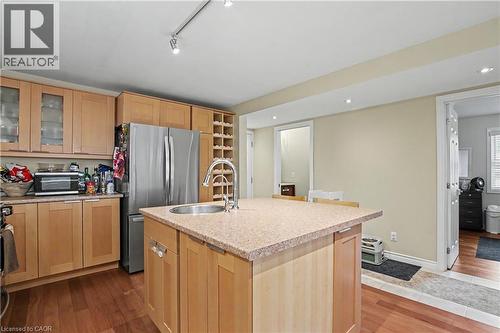 241 Guelph Avenue, Cambridge, ON - Indoor Photo Showing Kitchen