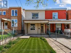 141 PALMERSTON AVENUE Toronto, ON M6J 2J2
