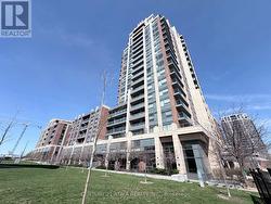 1607 - 18 UPTOWN DRIVE Markham, ON L3P 5M5