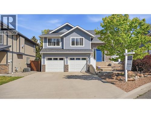 2150 CANTLE Place  Kamloops, BC V2B 0A7
