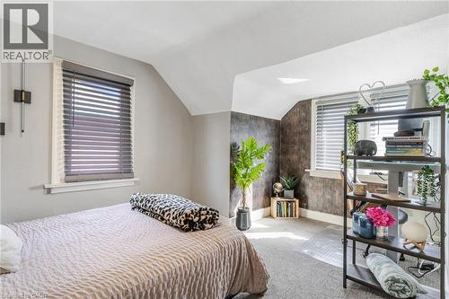 129 Ahrens Street W, Kitchener, ON - Indoor Photo Showing Bedroom