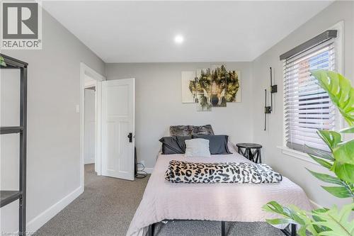 129 Ahrens Street W, Kitchener, ON - Indoor Photo Showing Bedroom
