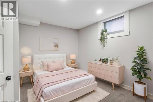 129 Ahrens Street W, Kitchener, ON - Indoor Photo Showing Bedroom