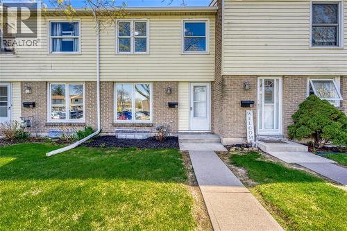 27 Turner DRIVE Unit# 69  Sarnia, ON N7S 4R9