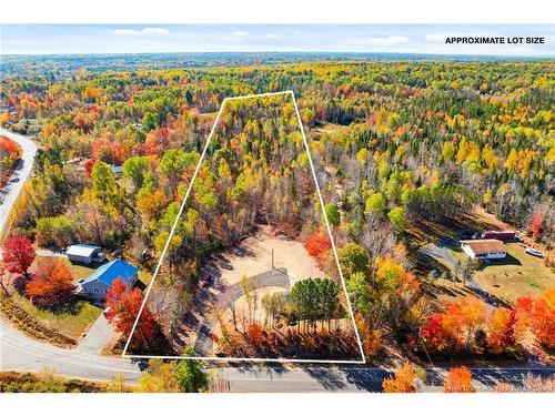 19 Slope Rd, Minto, NB 