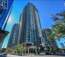 2906 - 30 GRAND TRUNK CRESCENT Toronto, ON M5J 3A4