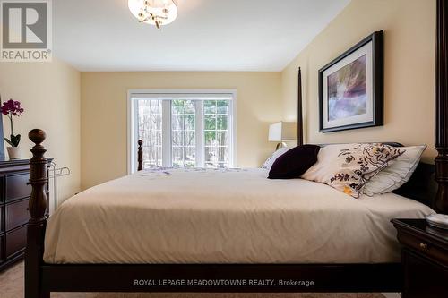 834603 4Th Line Ehs, Mono, ON - Indoor Photo Showing Bedroom