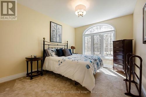834603 4Th Line Ehs, Mono, ON - Indoor Photo Showing Bedroom