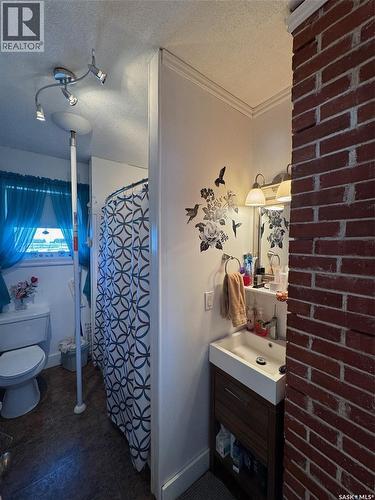 309 Main Street, Maymont, SK - Indoor Photo Showing Bathroom