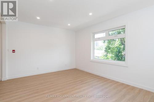 127 Victoria Avenue S, Hamilton, ON - Indoor Photo Showing Other Room