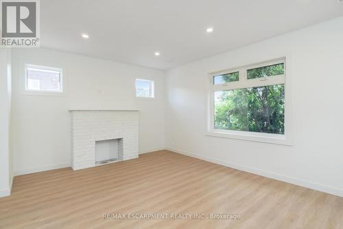 127 Victoria Avenue S, Hamilton, ON - Indoor Photo Showing Other Room