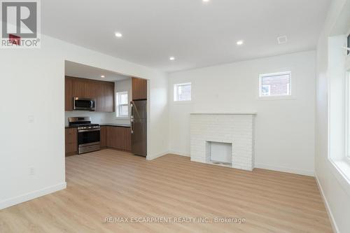 127 Victoria Avenue S, Hamilton, ON - Indoor Photo Showing Other Room