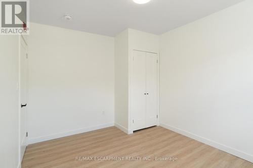 127 Victoria Avenue S, Hamilton, ON - Indoor Photo Showing Other Room