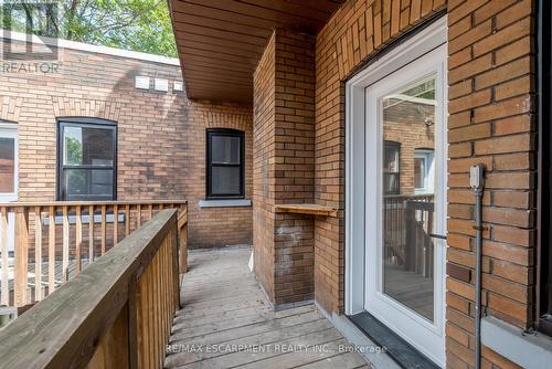 127 Victoria Avenue S, Hamilton, ON - Outdoor With Exterior