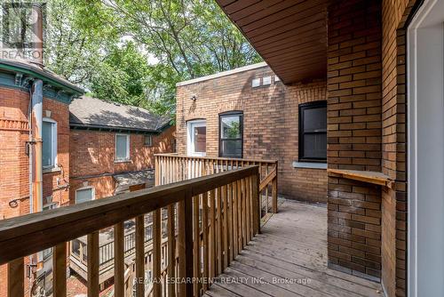 127 Victoria Avenue S, Hamilton, ON - Outdoor With Exterior