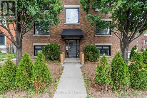 127 Victoria Avenue S, Hamilton, ON - Outdoor