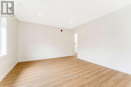 127 Victoria Avenue S, Hamilton, ON - Indoor Photo Showing Other Room