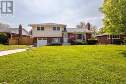 14 GLENCAIRN DRIVE St. Catharines, ON L2M 2N3