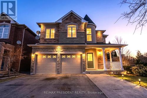 1 CROWN VICTORIA DRIVE  Brampton, ON L7A 3A2