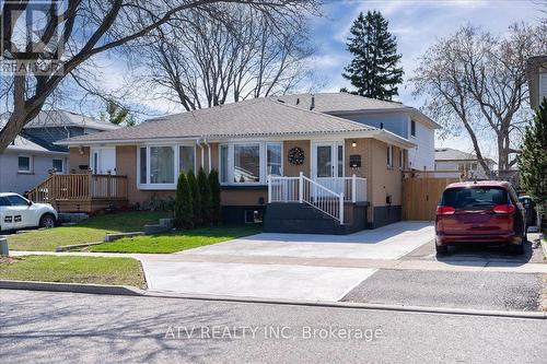 2504 Glamworth Crescent, Mississauga, ON - Outdoor