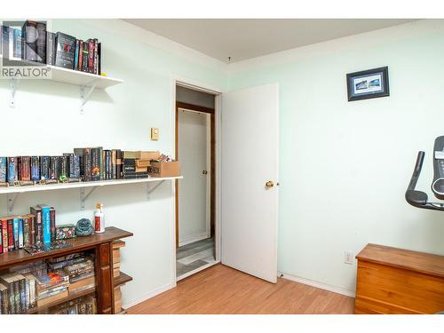 129 9Th Avenue S, Creston, BC - Indoor
