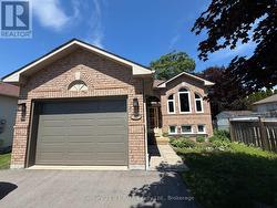 116 DYER DRIVE Wasaga Beach, ON L9Z 1E5
