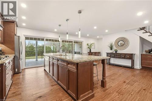 1354 No 1 Side Road, Burlington, ON - Indoor Photo Showing Kitchen With Upgraded Kitchen