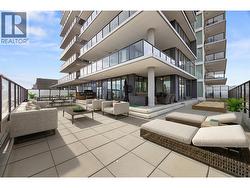 485 Groves Avenue Unit# 301  Kelowna, BC V1Y 0C1