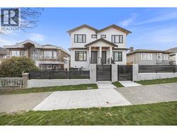 7361 FRASER STREET  Vancouver, BC V5X 3W1