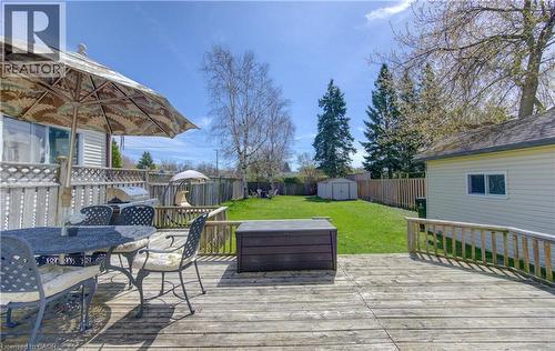 100 Johanna Drive, Cambridge, ON - Outdoor With Deck Patio Veranda