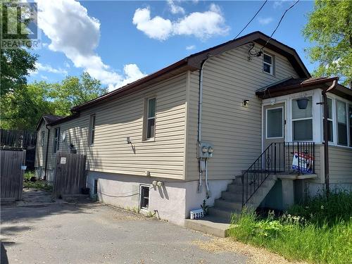 1215 Notre Dame Avenue  Greater Sudbury, ON P3A 2T8