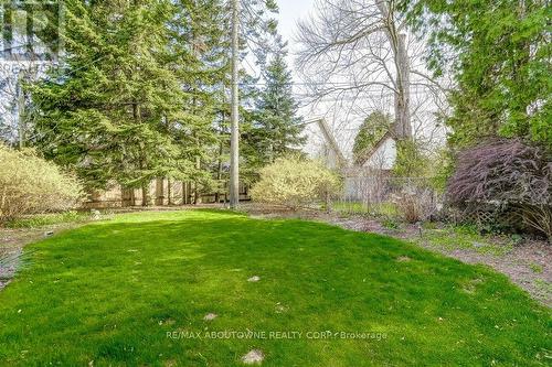 2180 Caroline Street, Burlington, ON - Outdoor