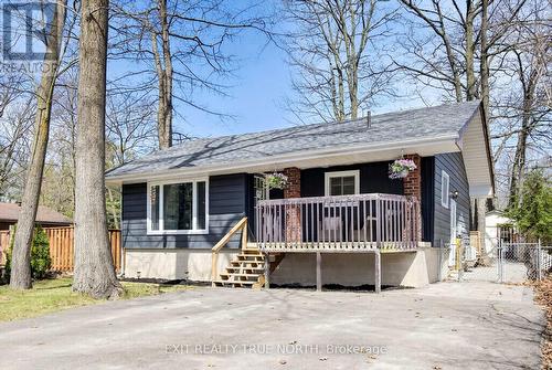 70 KNOX ROAD W  Wasaga Beach, ON L9Z 2A8