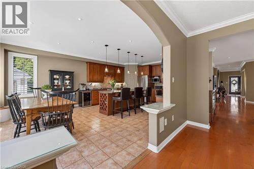 4266 Clubview Drive, Burlington, ON - Indoor Photo Showing Dining Room