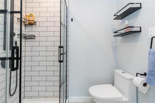 677 Jubilee Ave, Winnipeg, MB 