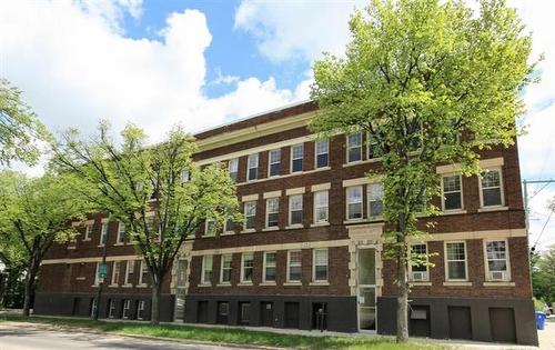 16B-185 Harrow ST  Winnipeg, MB R3M 2Y2