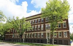 16B-185 Harrow ST  Winnipeg, MB R3M 2Y2