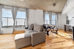 599-4220 Rue Augustin-Frigon  Montréal (Rosemont/La Petite-Patrie), QC H1Y 0C4