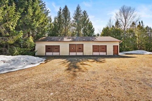 Garage - 131 Rue Des Bouleaux, Entrelacs, QC - Outdoor