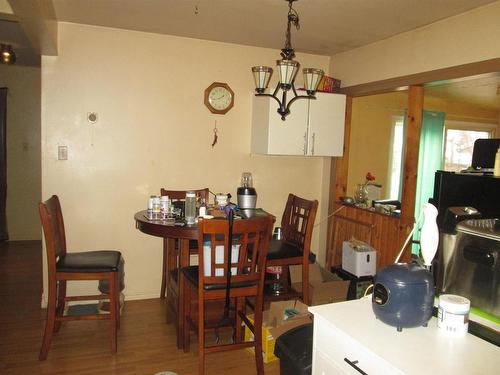 119 Willow Place, Ignace, ON - Indoor Photo Showing Dining Room