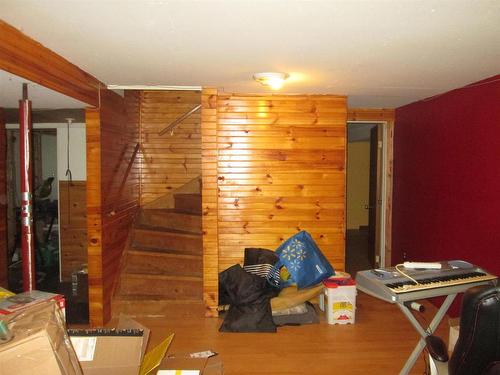 119 Willow Place, Ignace, ON - Indoor Photo Showing Other Room