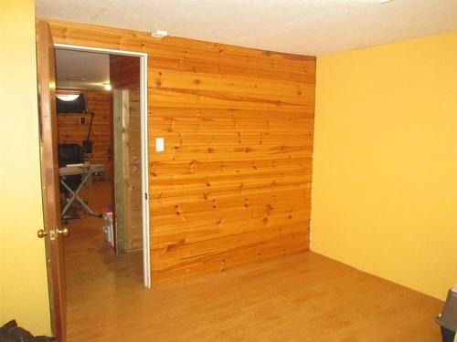 119 Willow Place, Ignace, ON - Indoor Photo Showing Other Room