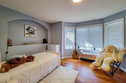 3798 Swiftdale Drive, Mississauga, ON - Indoor Photo Showing Bedroom