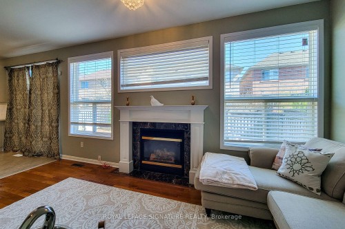 3798 Swiftdale Drive, Mississauga, ON - Indoor Photo Showing Living Room With Fireplace