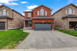 1414 Sandhurst Crescent  Pickering, ON L1V 6R4
