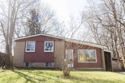 14 Benadair Court Toronto, ON M1H 1K5