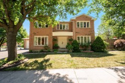 2921 Caradoc Lane  Oakville, ON L6J 6W4