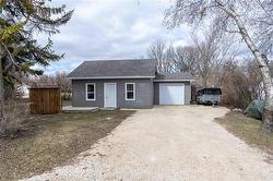 617 1ST ST Stonewall, MB R0C 2Z0