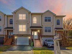 219 Green Village Lane  Dartmouth, NS B2Y 4V5